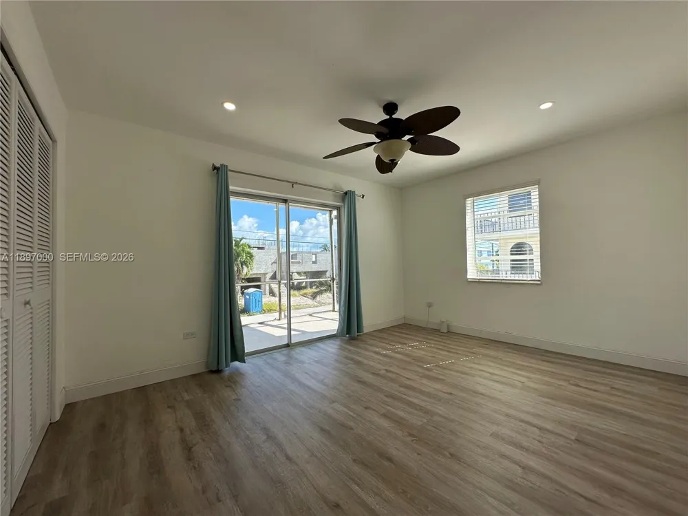 164 Venetian Dr Islamorada, FL 33036