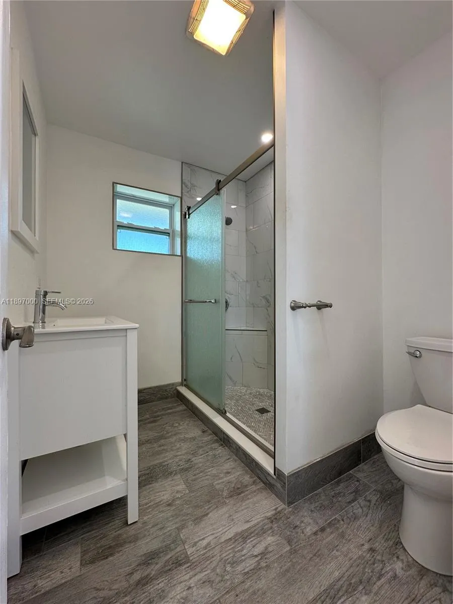 164 Venetian Dr Islamorada, FL 33036