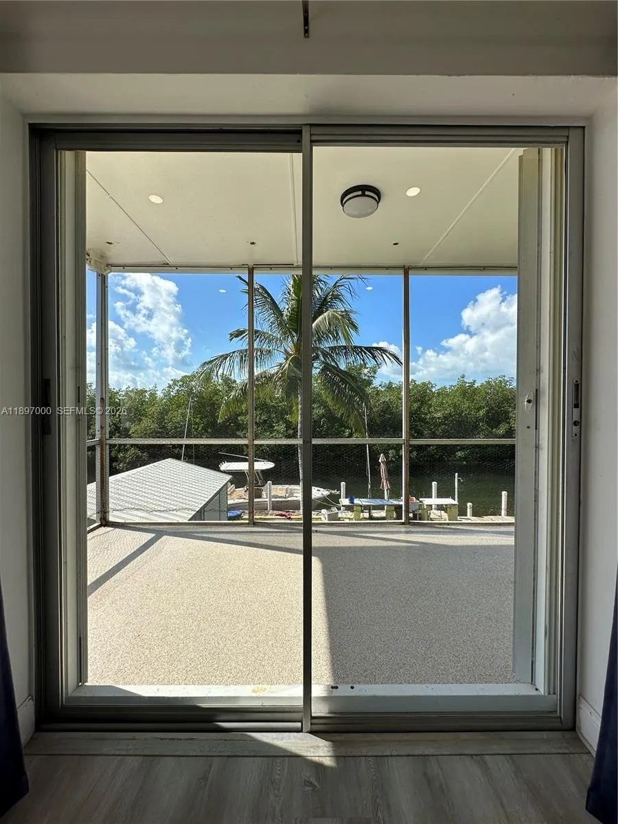 164 Venetian Dr Islamorada, FL 33036
