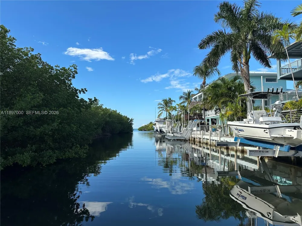 164 Venetian Dr Islamorada, FL 33036