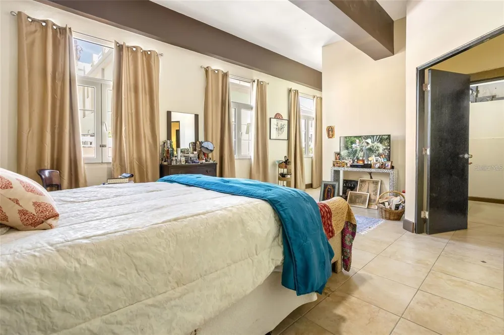 266 SAN FRANCISCO #266 San Juan, PR 00901