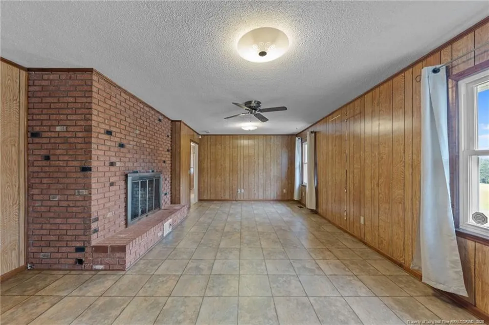 241 Hight Road Aberdeen, NC 28315
