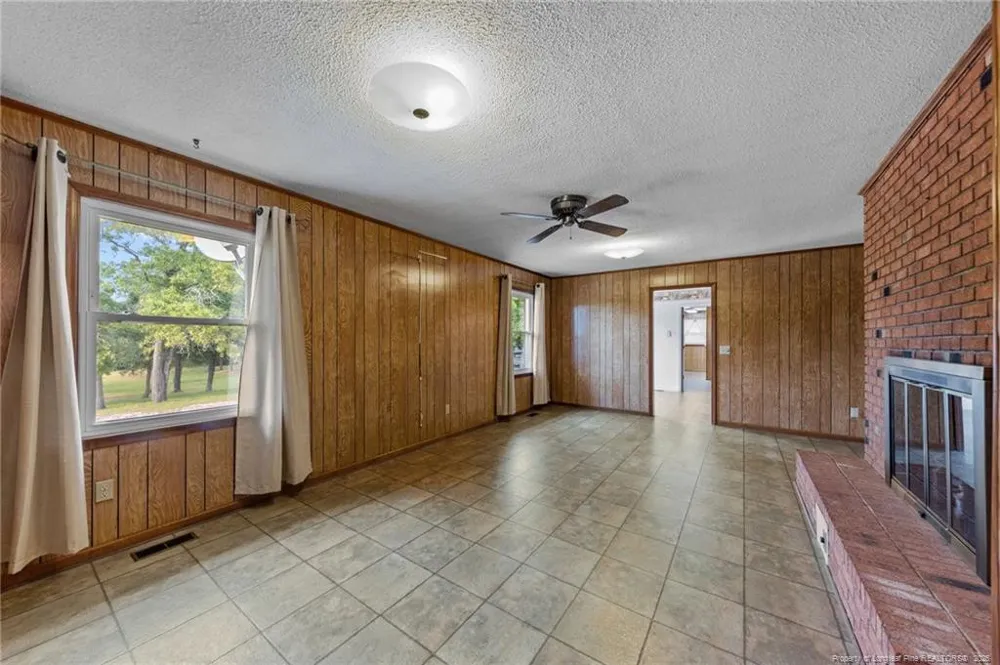 241 Hight Road Aberdeen, NC 28315