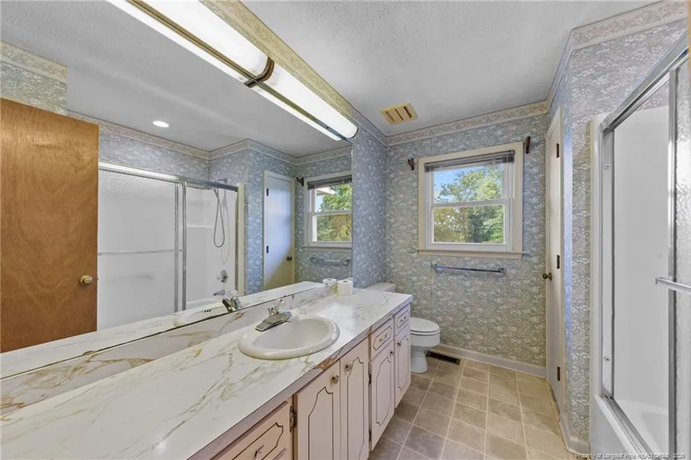 241 Hight Road Aberdeen, NC 28315