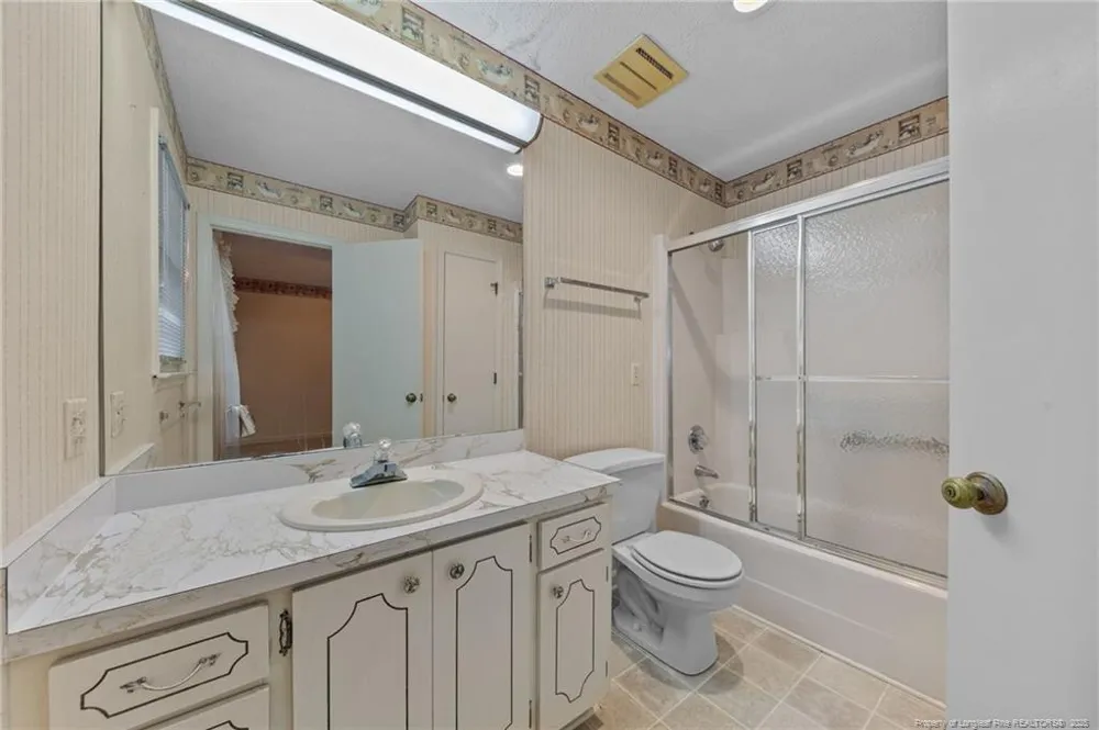241 Hight Road Aberdeen, NC 28315