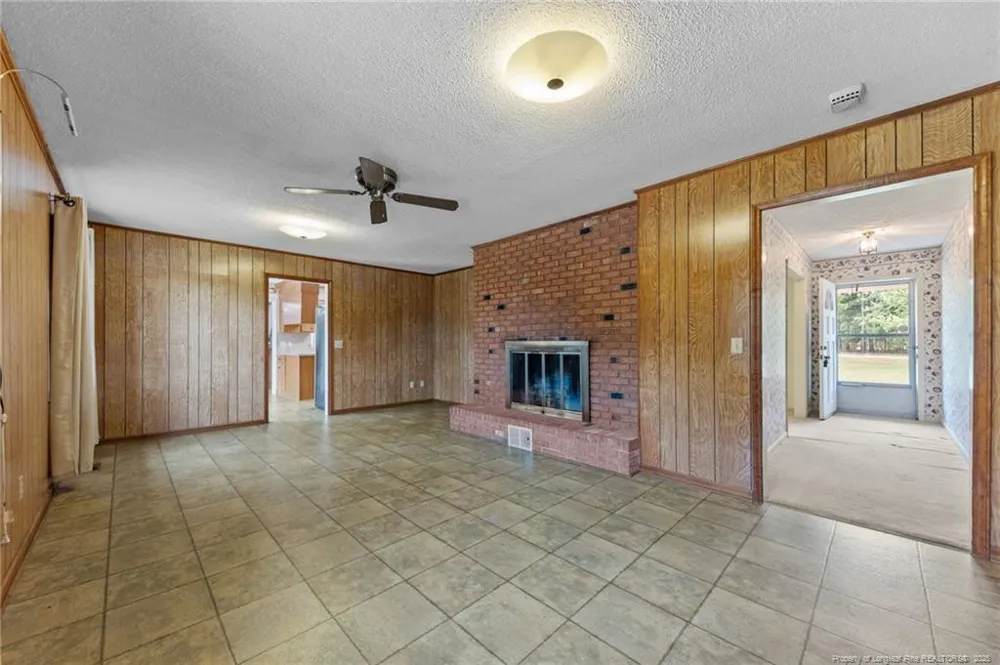 241 Hight Road Aberdeen, NC 28315
