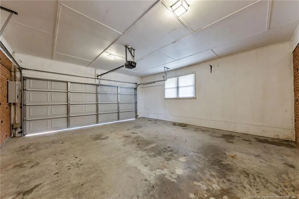241 Hight Road Aberdeen, NC 28315