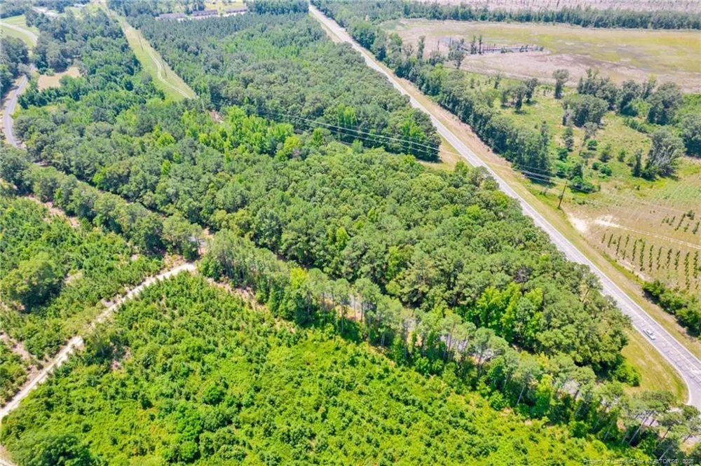 Seals Road Laurinburg, NC 28352