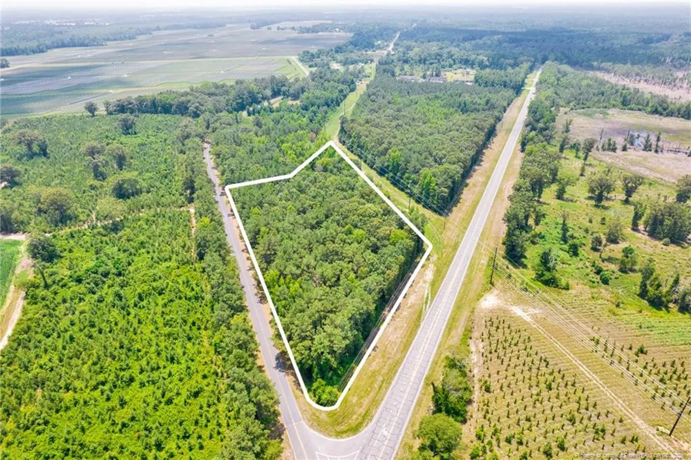 Seals Road Laurinburg, NC 28352
