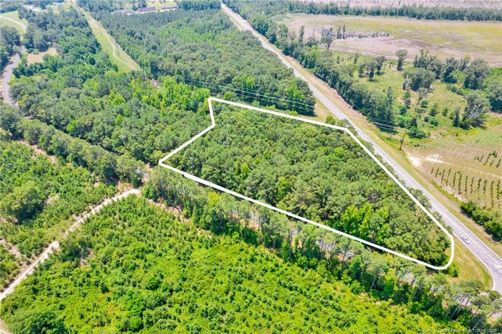 Seals Road Laurinburg, NC 28352