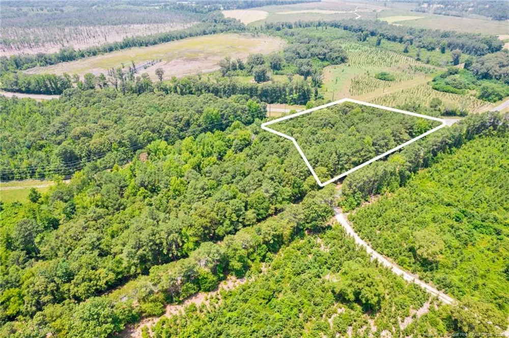 Seals Road Laurinburg, NC 28352
