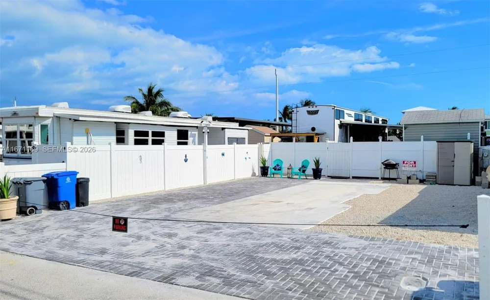 325 Calusa St 376 Key Largo, FL 33037