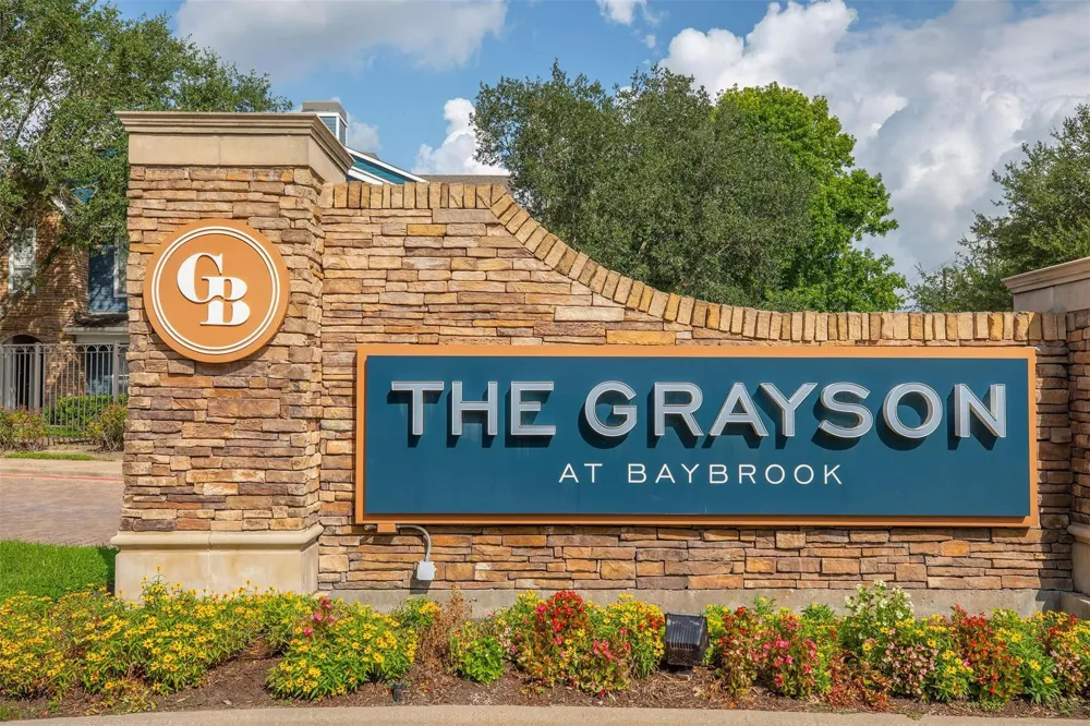 19100 N Glenwest Drive #236 Friendswood, TX 77546