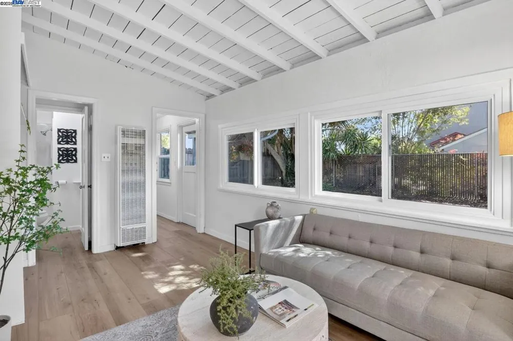 464 Kenilworth Ave San Leandro, CA 94577
