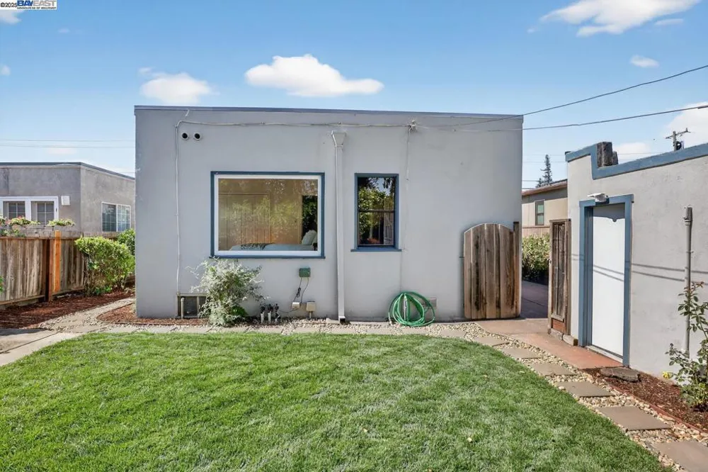 464 Kenilworth Ave San Leandro, CA 94577
