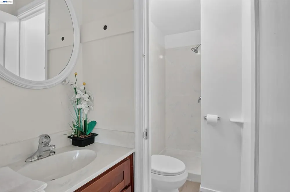 464 Kenilworth Ave San Leandro, CA 94577