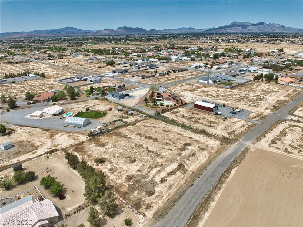 3240 S Prairie Avenue Pahrump, NV 89048