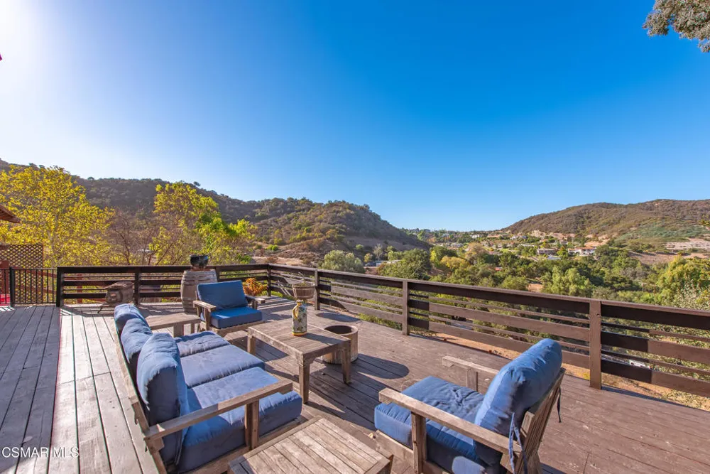 356 E Carlisle Road Thousand Oaks, CA 91361