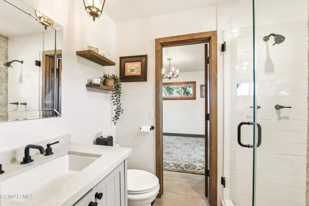 356 E Carlisle Road Thousand Oaks, CA 91361