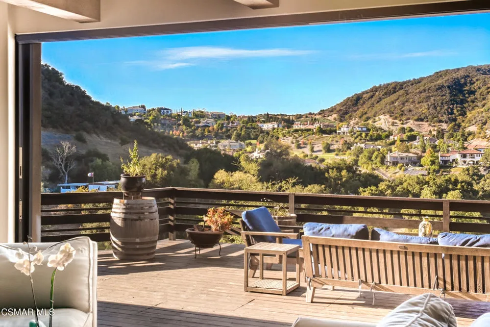 356 E Carlisle Road Thousand Oaks, CA 91361