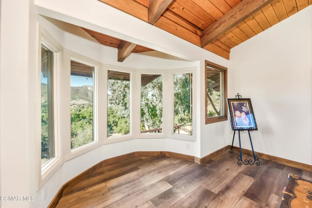 356 E Carlisle Road Thousand Oaks, CA 91361