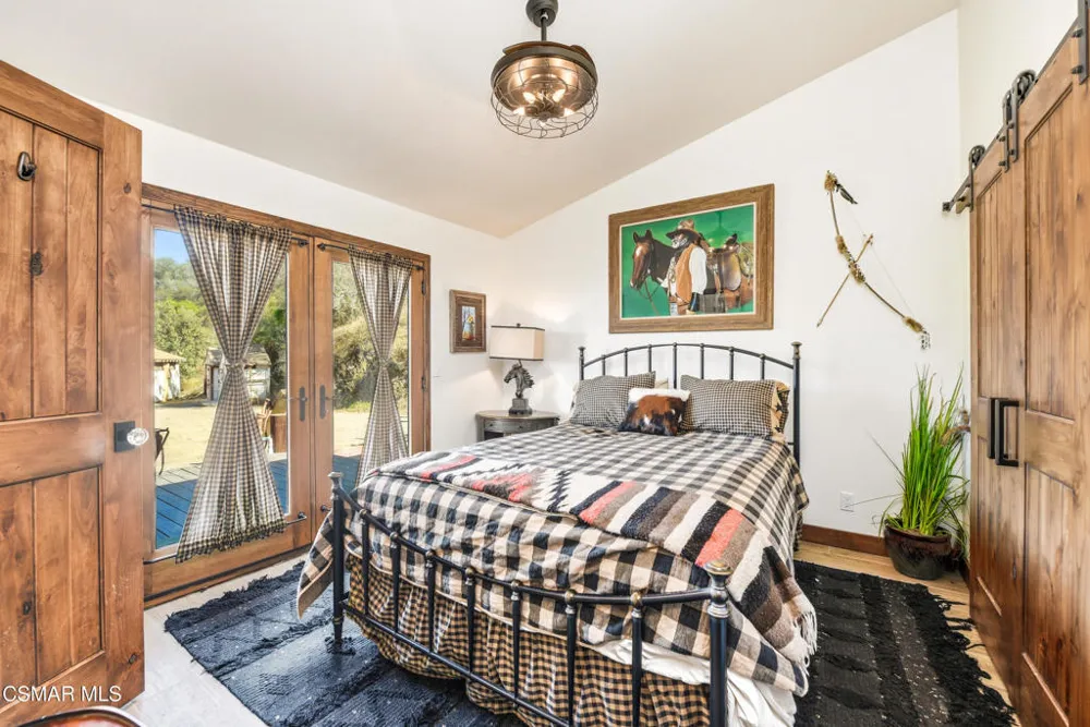 356 E Carlisle Road Thousand Oaks, CA 91361
