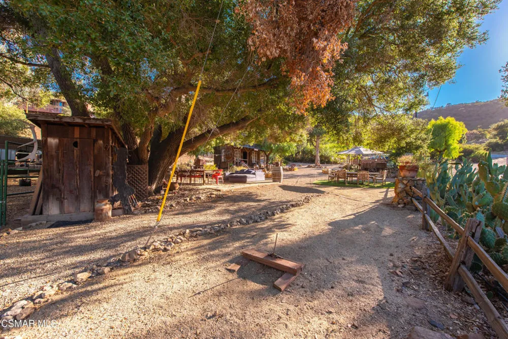 356 E Carlisle Road Thousand Oaks, CA 91361