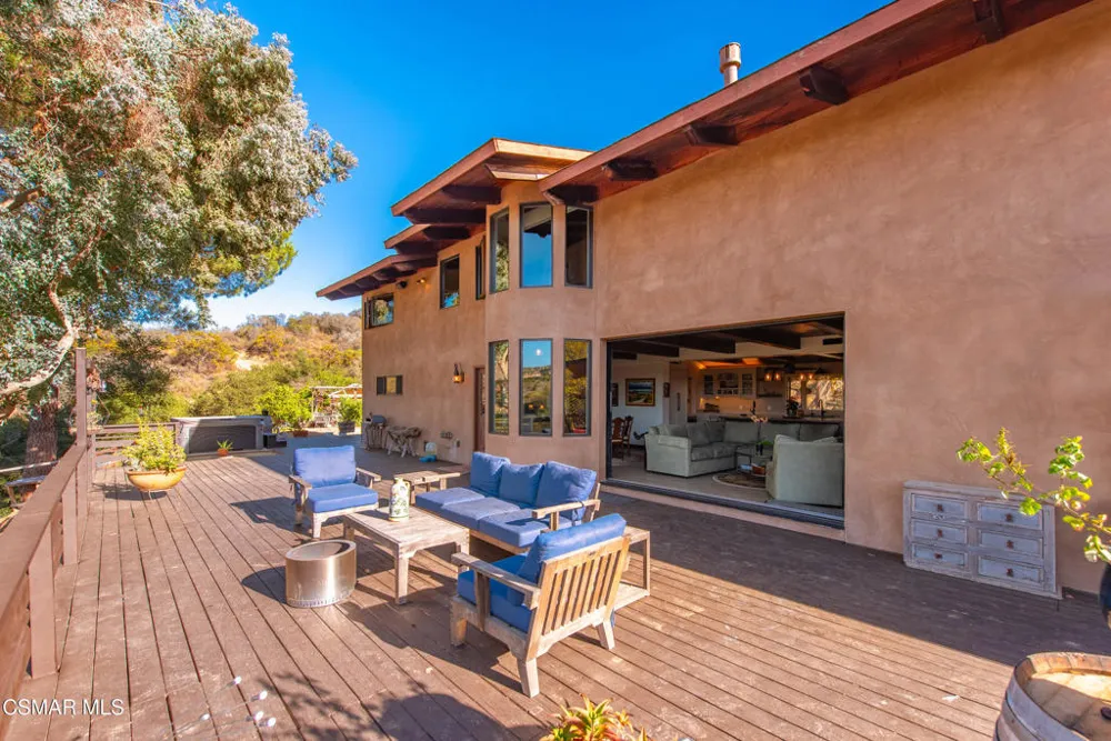 356 E Carlisle Road Thousand Oaks, CA 91361