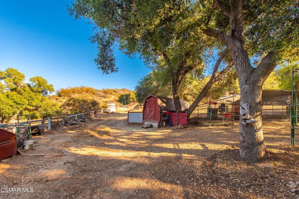 356 E Carlisle Road Thousand Oaks, CA 91361