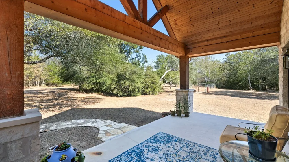 2656 River Bend Road Smithville, TX 78957