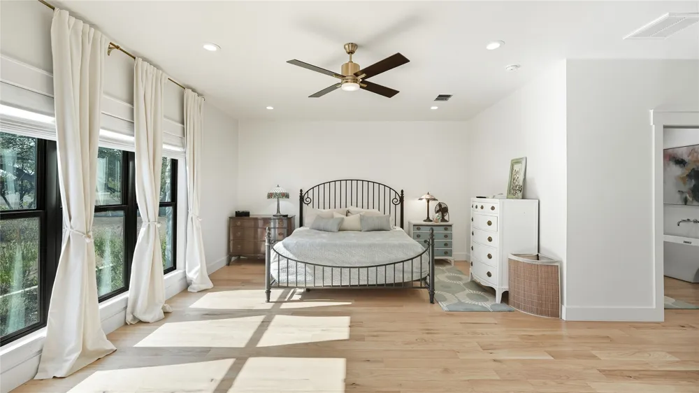 2656 River Bend Road Smithville, TX 78957