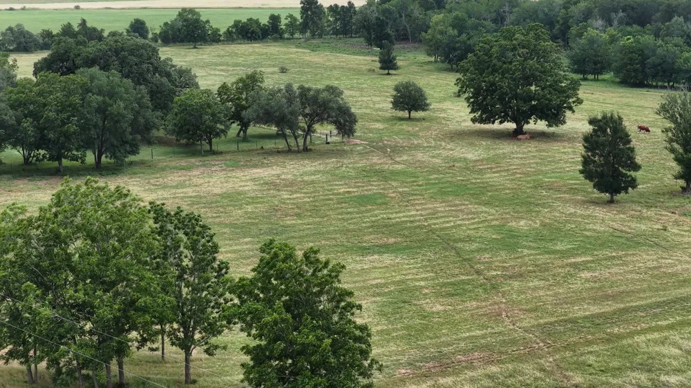 2656 River Bend Road Smithville, TX 78957