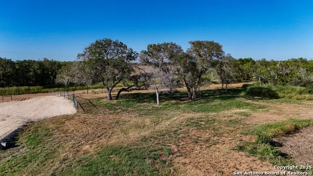 LOT 36 County Road 2500 Bigfoot, TX 78005