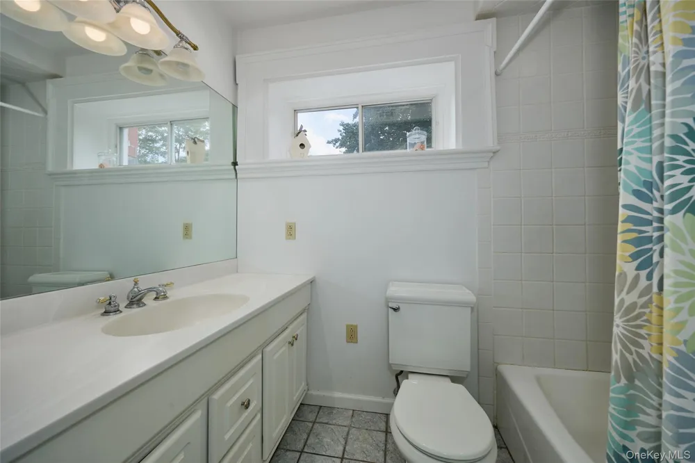 19 Orange Turnpike Sloatsburg, NY 10974