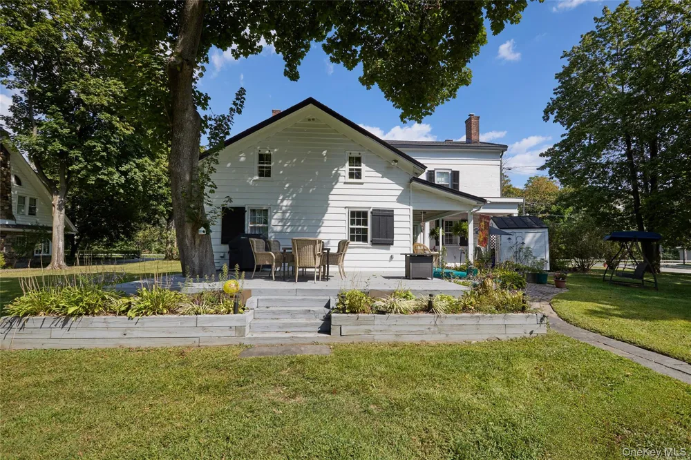 19 Orange Turnpike Sloatsburg, NY 10974