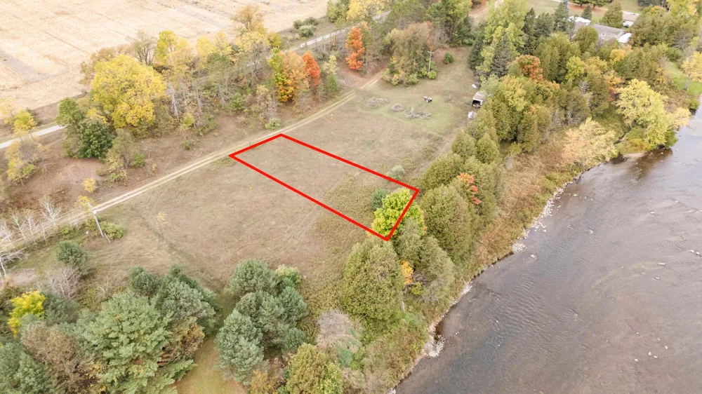 2223 Davison Rd Big Rapids, MI 49307