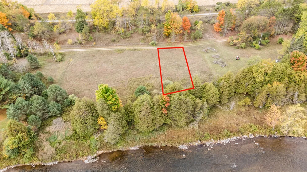 2223 Davison Rd Big Rapids, MI 49307