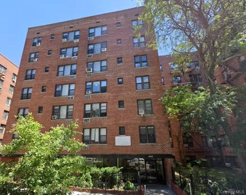 83-30 Vietor Avenue #716