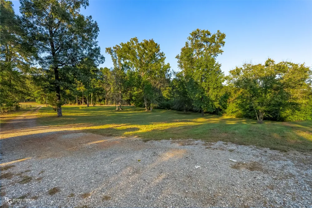 2310 Highway 160 Benton, LA 71006
