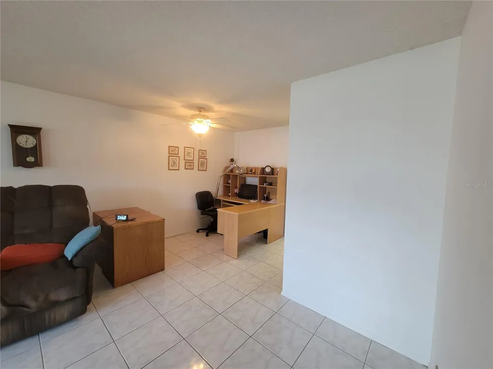 4915 BAY STREET NE #122 St Petersburg, FL 33703