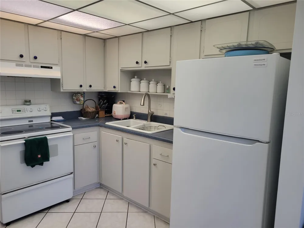 4915 BAY STREET NE #122 St Petersburg, FL 33703