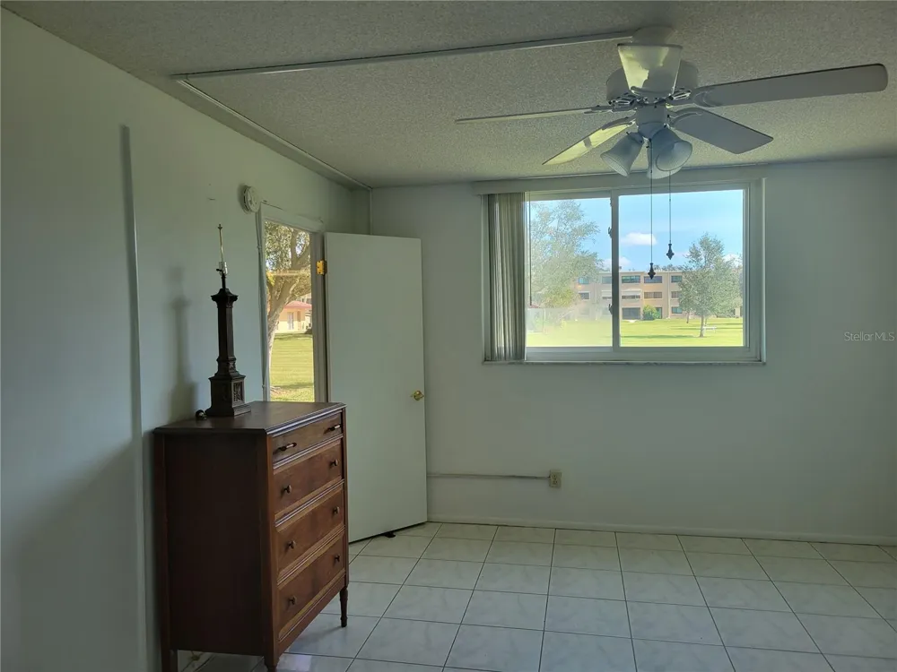 4915 BAY STREET NE #122 St Petersburg, FL 33703