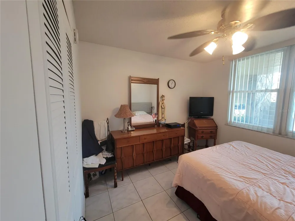 4915 BAY STREET NE #122 St Petersburg, FL 33703