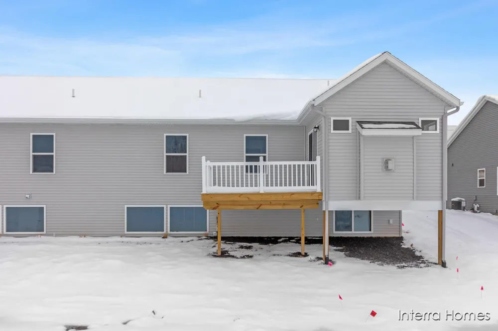 3774 Ambrosia Drive SW #24 Walker City, MI 49534