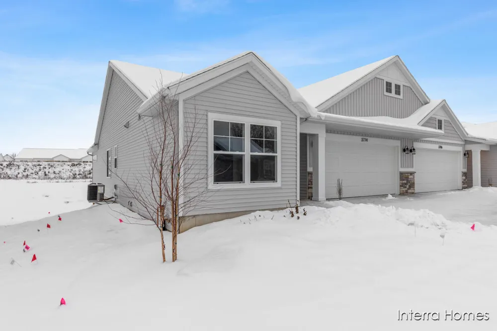 3774 Ambrosia Drive SW #24 Walker City, MI 49534