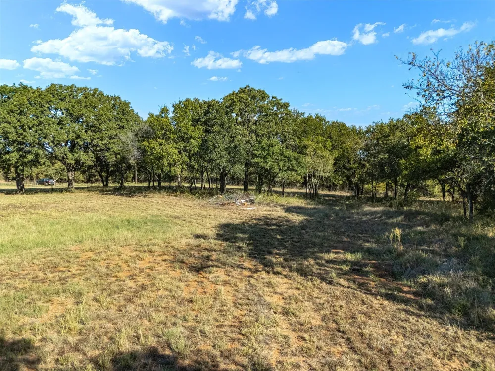 2210 Cardwell Road Ringgold, TX 76261