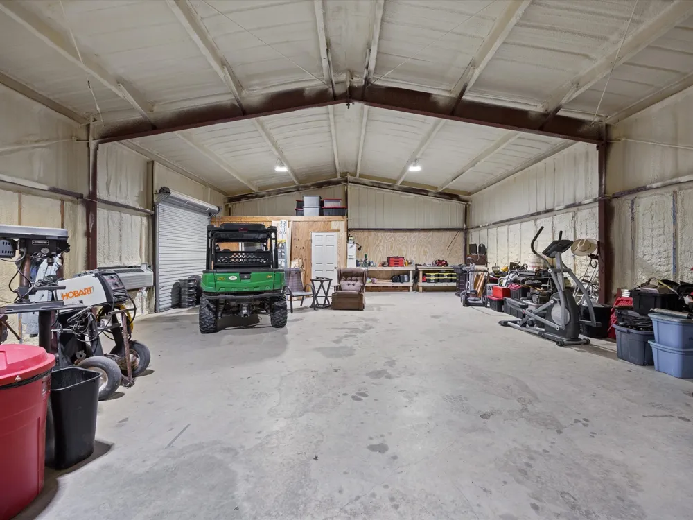 2210 Cardwell Road Ringgold, TX 76261