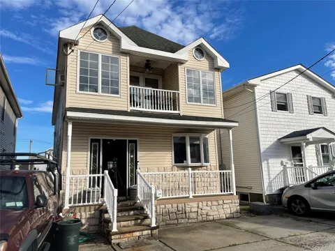 129 West Boulevard