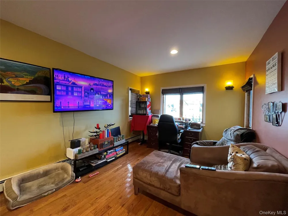 129 West Boulevard East Rockaway, NY 11518