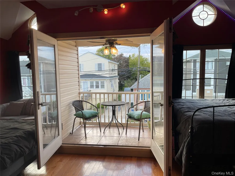 129 West Boulevard East Rockaway, NY 11518